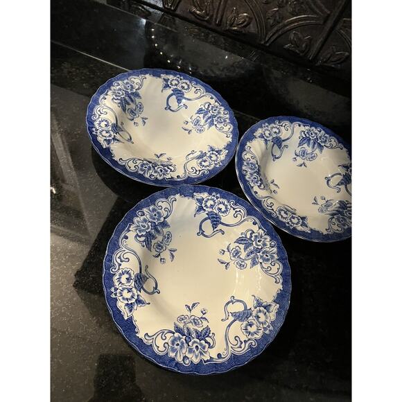 Myott Chelsea Garden Bloomingdales rimmed Bowls (3) Blue Floral - Picture 2 of 12